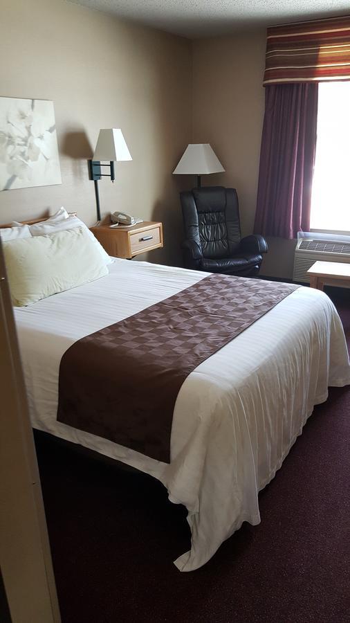 De Smet Super Deluxe Inn & Suites Exteriér fotografie
