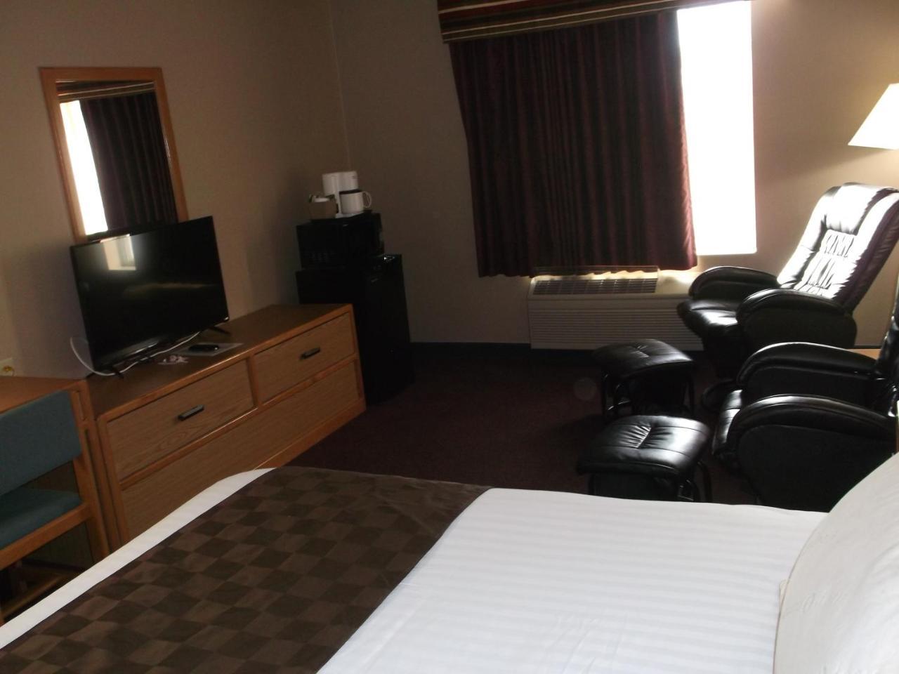 De Smet Super Deluxe Inn & Suites Exteriér fotografie
